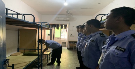 宿管科組織開(kāi)展安全衛(wèi)生檢查工作